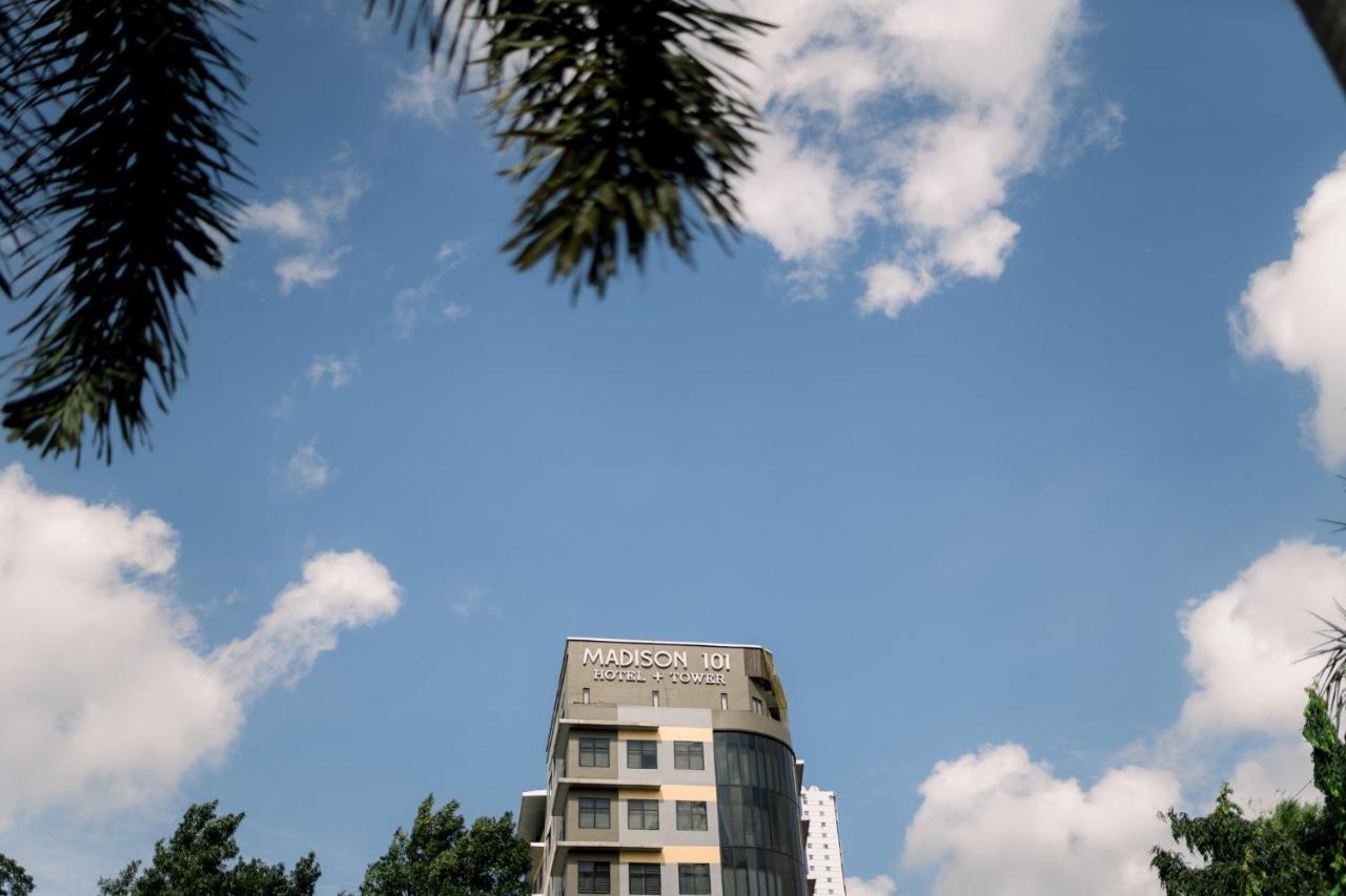 Madison 101 Hotel + Tower Quezon City Eksteriør billede